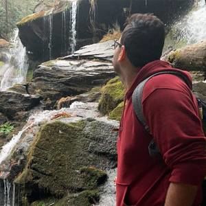 Meet your Posher, Ehsan